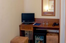 Hotel Vidnoye. Economy. Triple room - from 2800 rub to Order: +7 (495) 651-89-10